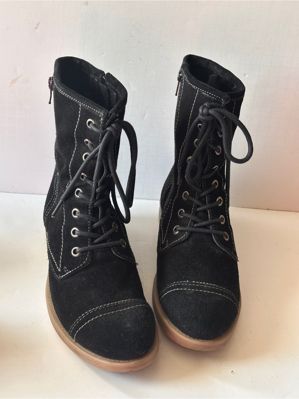 Roan Bed Stu Affair Black Suede Combat Boots 8.5